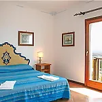 Apartment Cozy In Punta Su Turrione