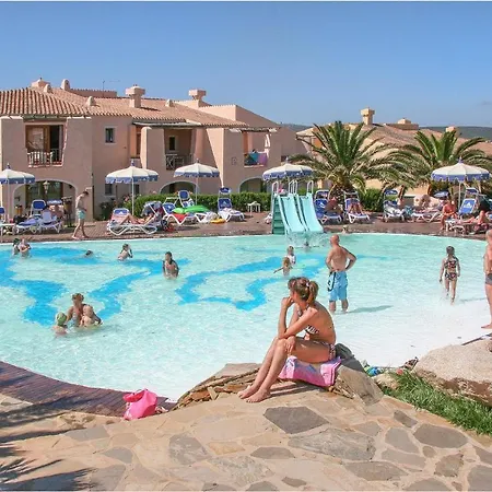 2 Bedroom Lovely In Punta Su Turrione Appartement *